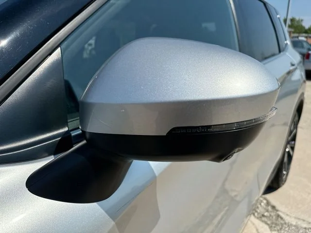 Used 2024 Silver Mitsubishi SE image 50