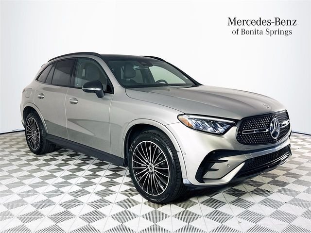 2024 Mercedes-Benz GLC GLC 300's photo