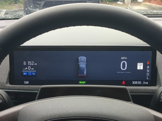 Used 2023 Black Ford Premium image 32