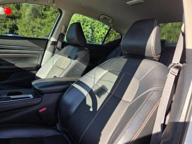 Used 2020 Pearl White Tricoat Nissan 2.5 SR image 11