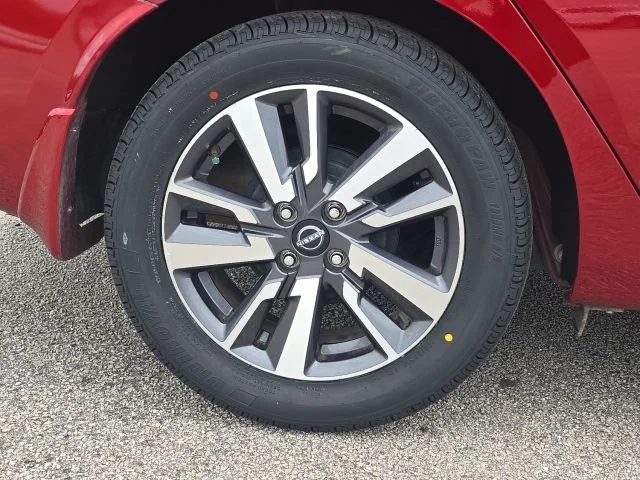 2024 Nissan Versa Sedan SV - Photo 10