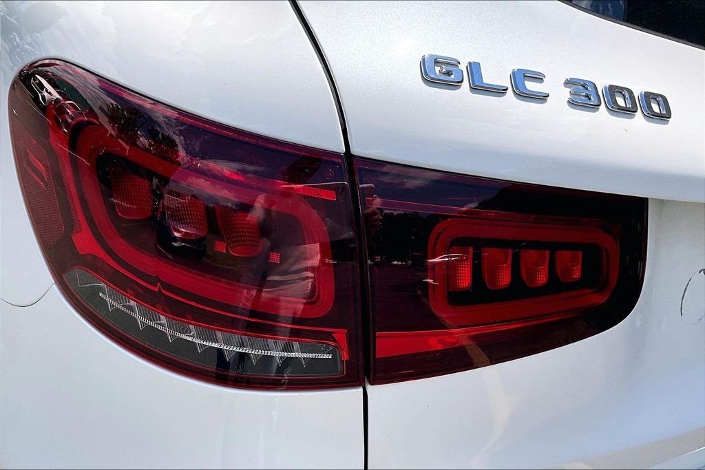 Certified Used 2021 White Mercedes-Benz GLC 300 image 32