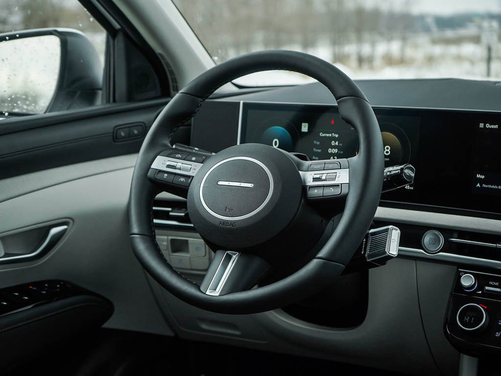 New 2026 Ecotronic Gray Hyundai Limited AWD image 16