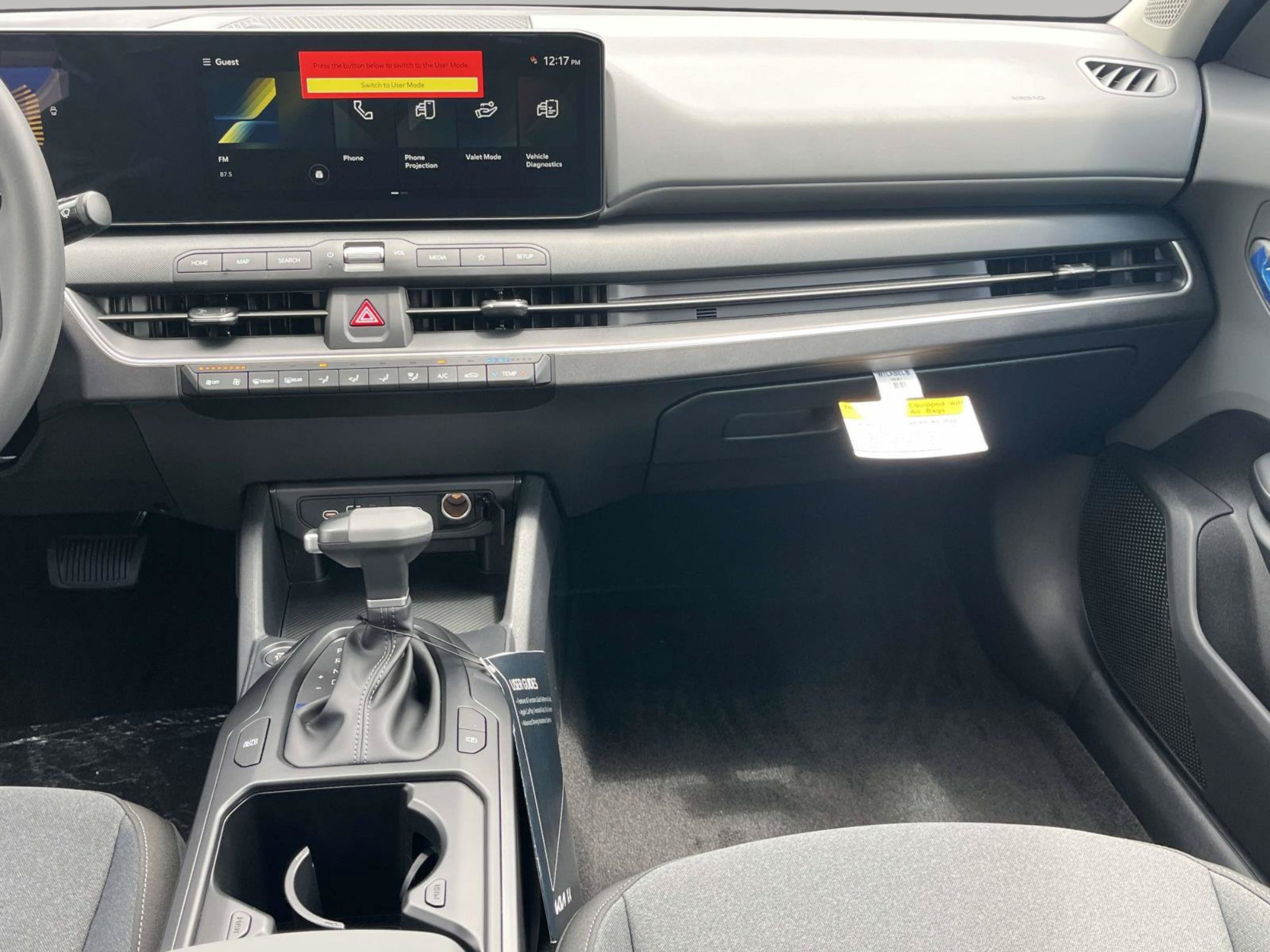 New 2026 Snow White Pearl Kia LXS image 13