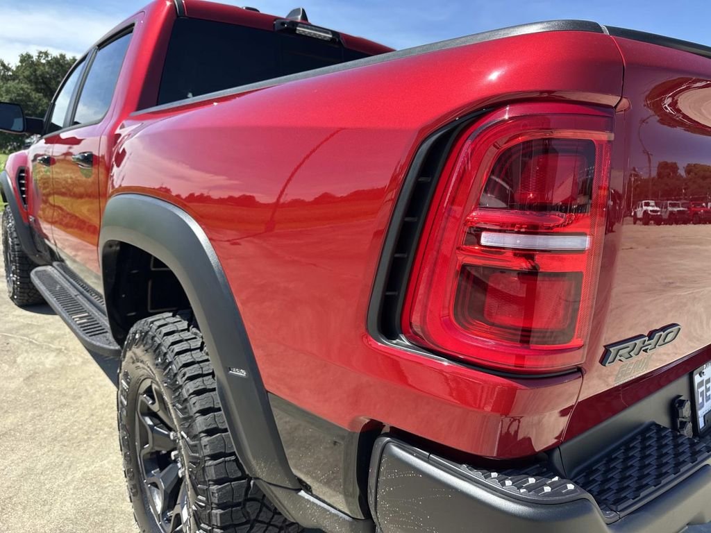 New 2026 Molten Red Pearl-Coat Exterior Paint RAM RHO image 15
