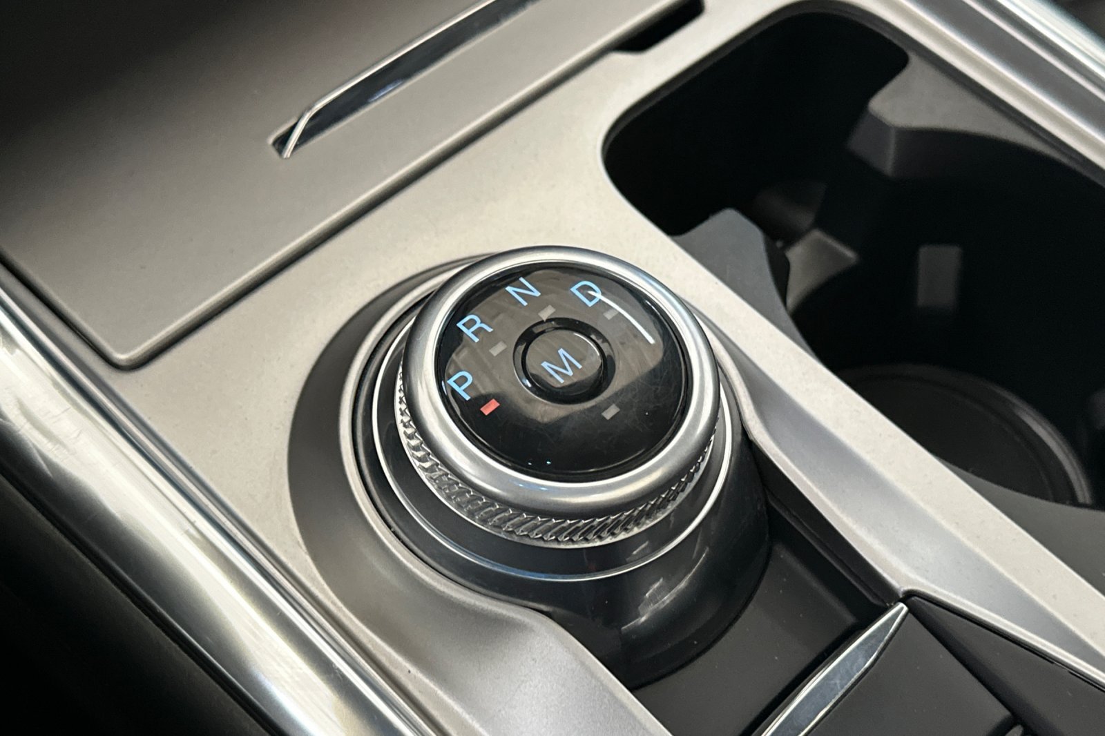 Used 2020 Gray Ford Platinum image 24