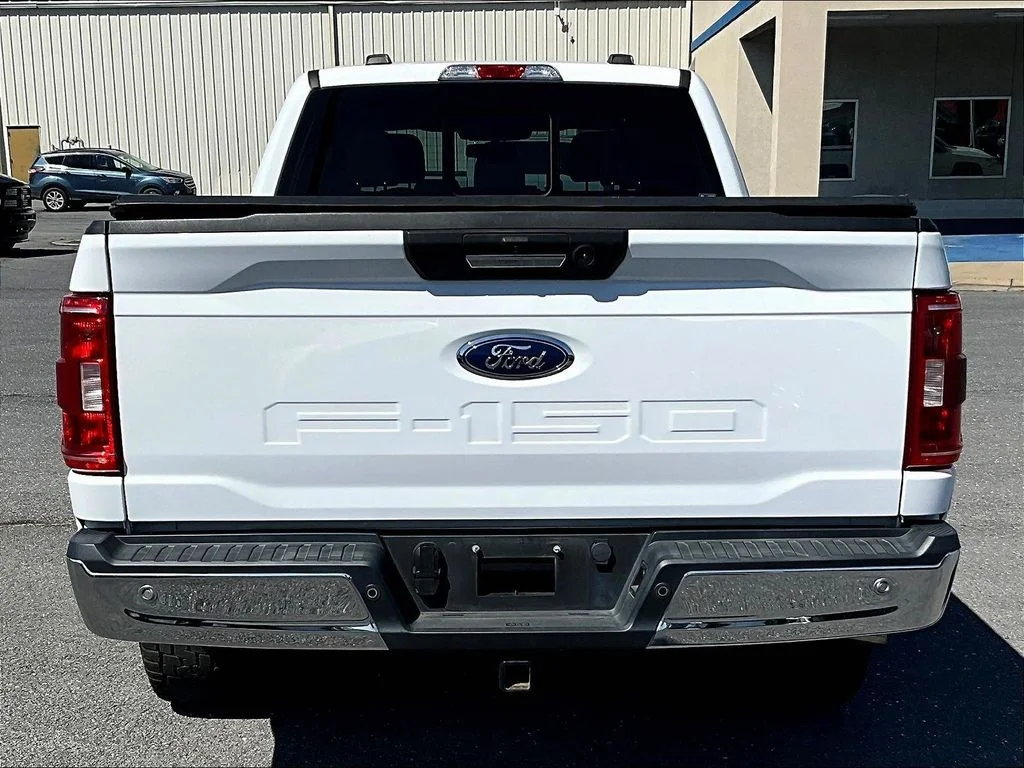 New 2022 White Ford XLT image 5