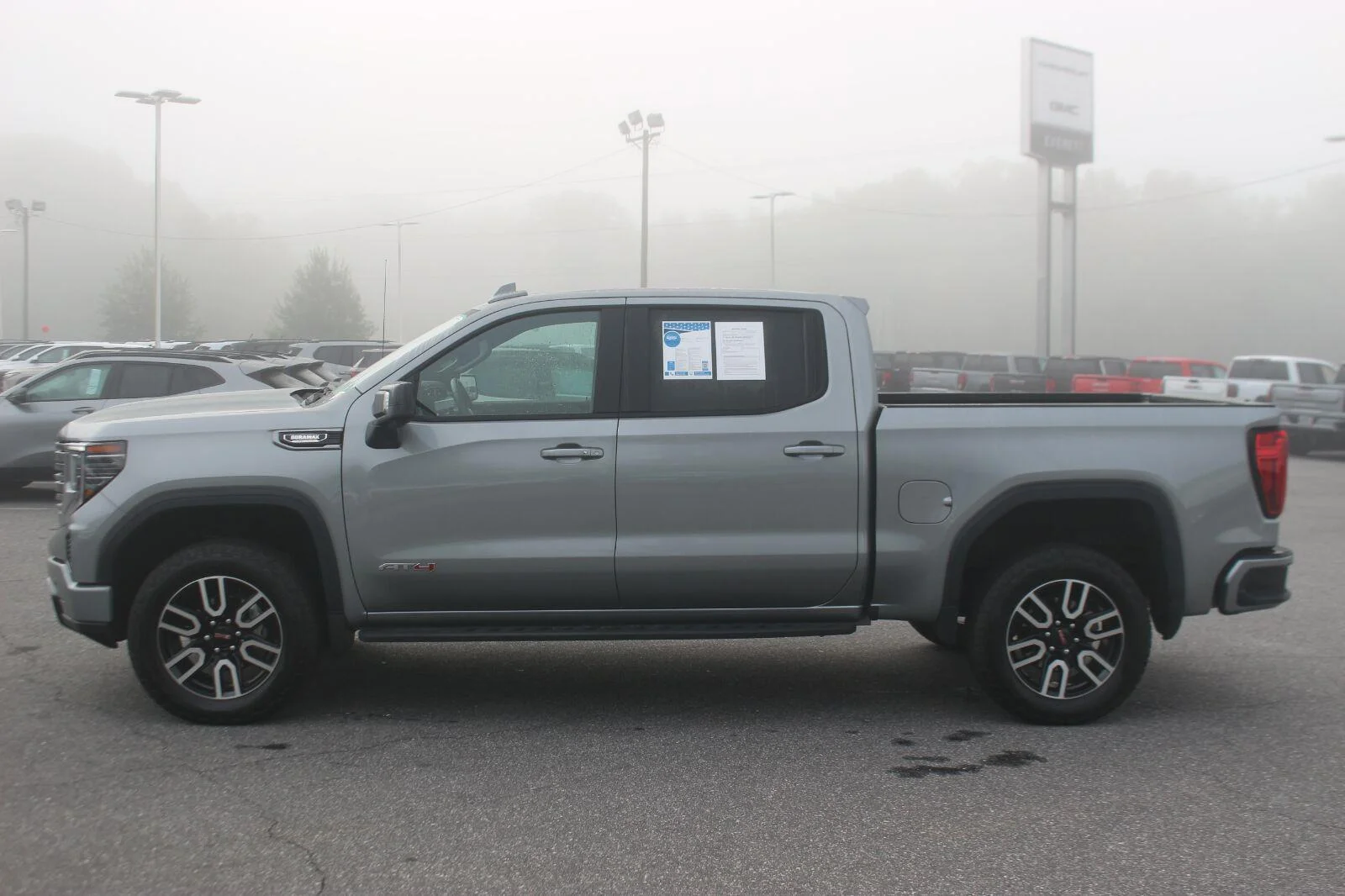 Used 2025 Sterling Metallic GMC AT4 image 4