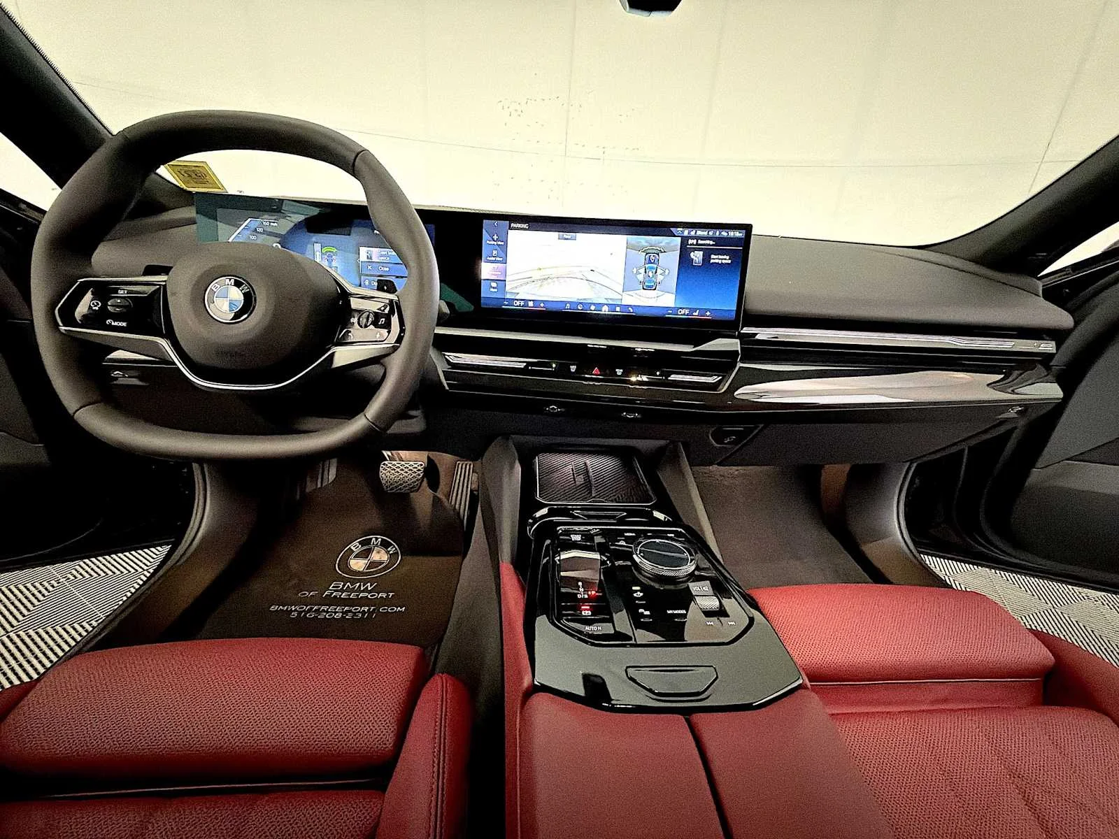 Used 2026 Black Sapphire Metallic BMW 530i xDrive image 15