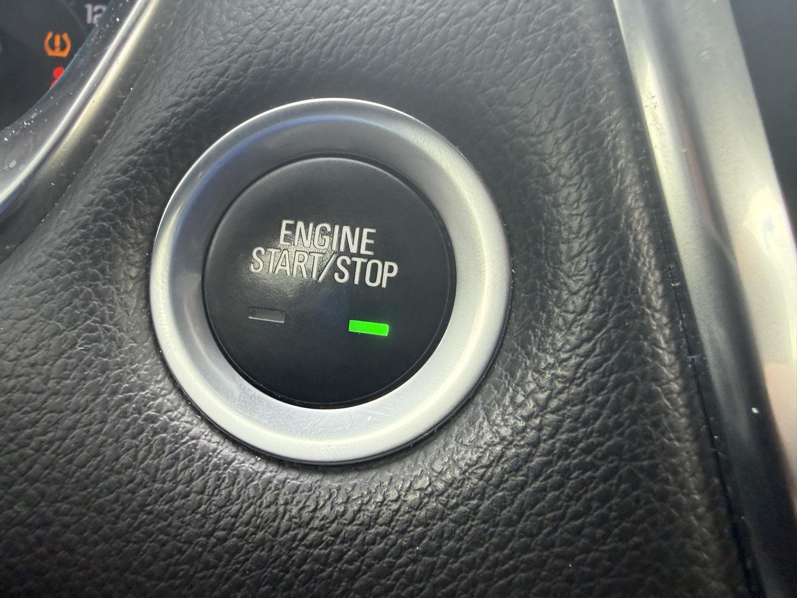 Used 2019 Mosaic Black Metallic Chevrolet LT Cloth image 14