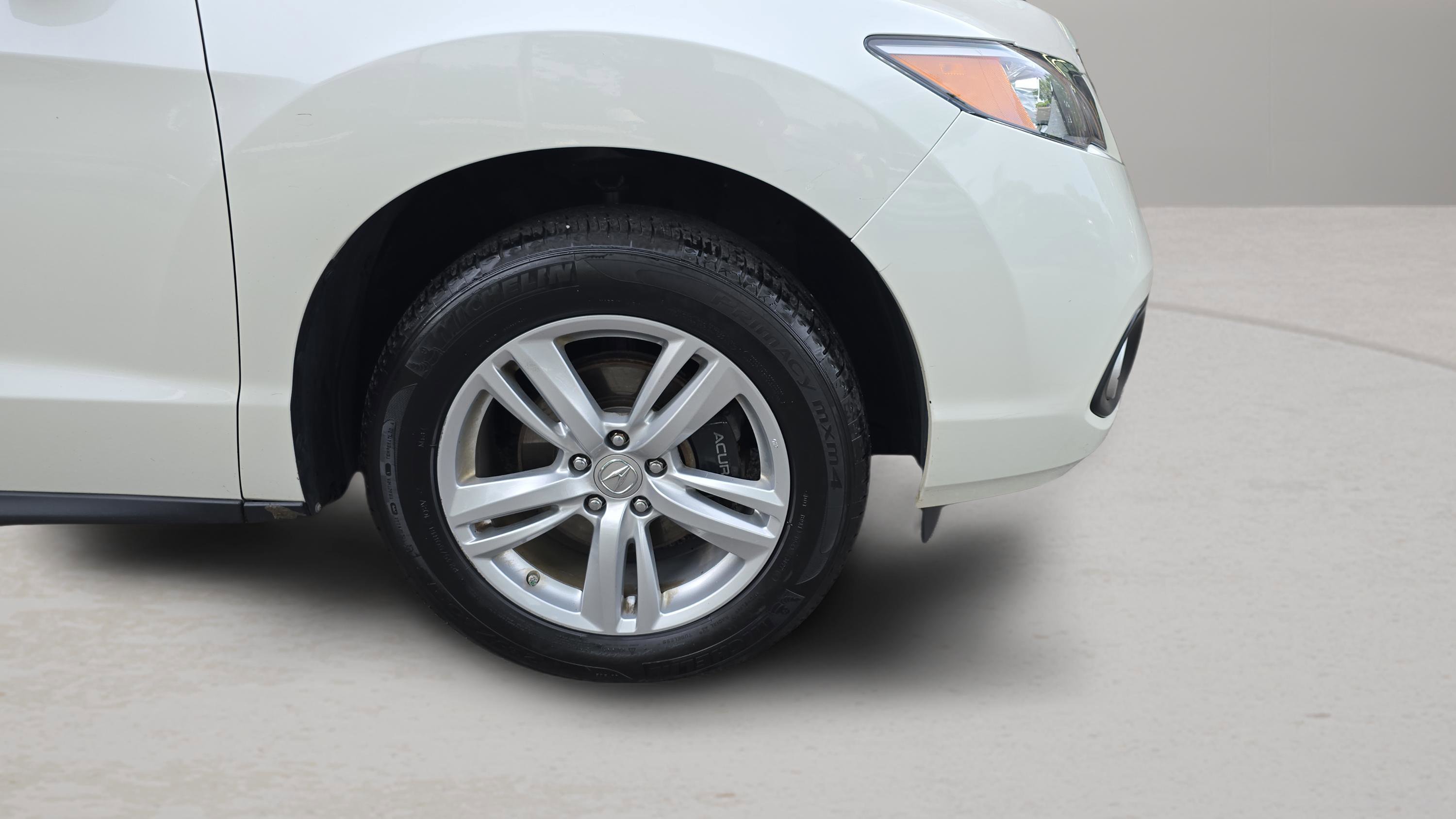 Used 2014 White Acura AWD image 31
