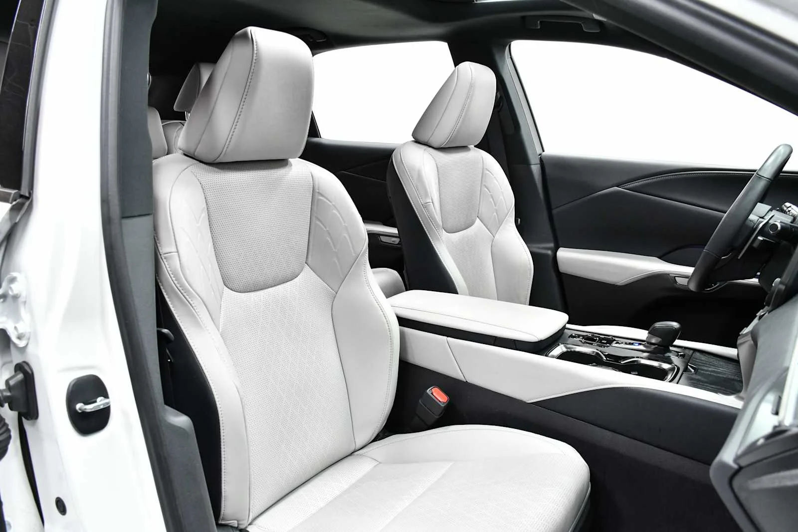 Certified Used 2025 EMINENT WHITE PEARL Lexus Premium Plus image 23