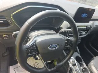 Used 2022 Red Ford Titanium image 11
