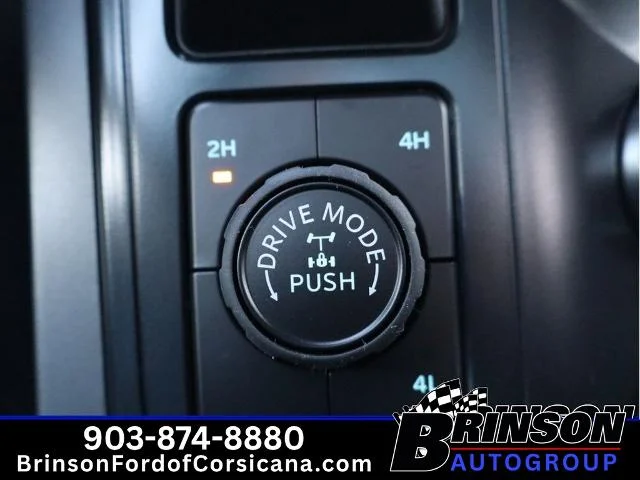 New 2026 Oxford White Ford XLT image 40