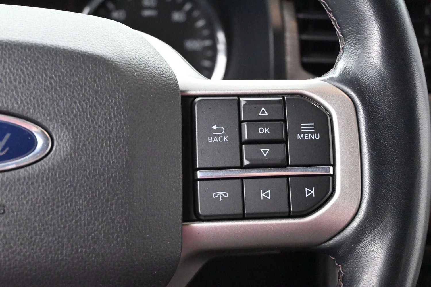 Used 2022 Dark Matter Gray Ford Limited image 20