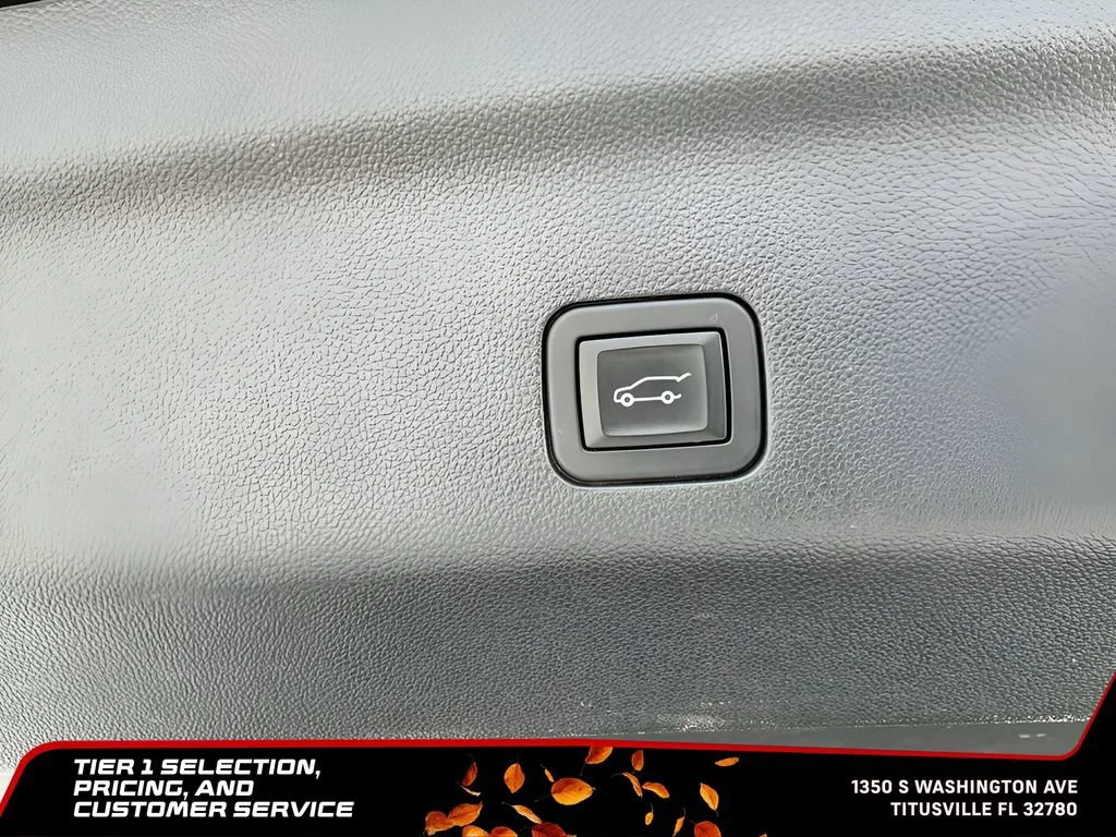 Used 2024 Black Chevrolet LT image 17