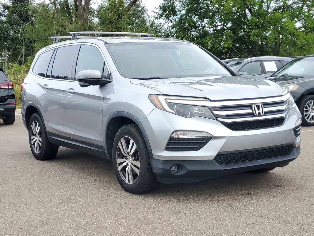 Used 2016 Lunar Silver Metallic Honda EX-L image 4