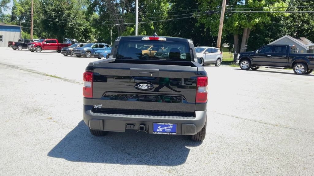 New 2026 Black Ford XLT image 4