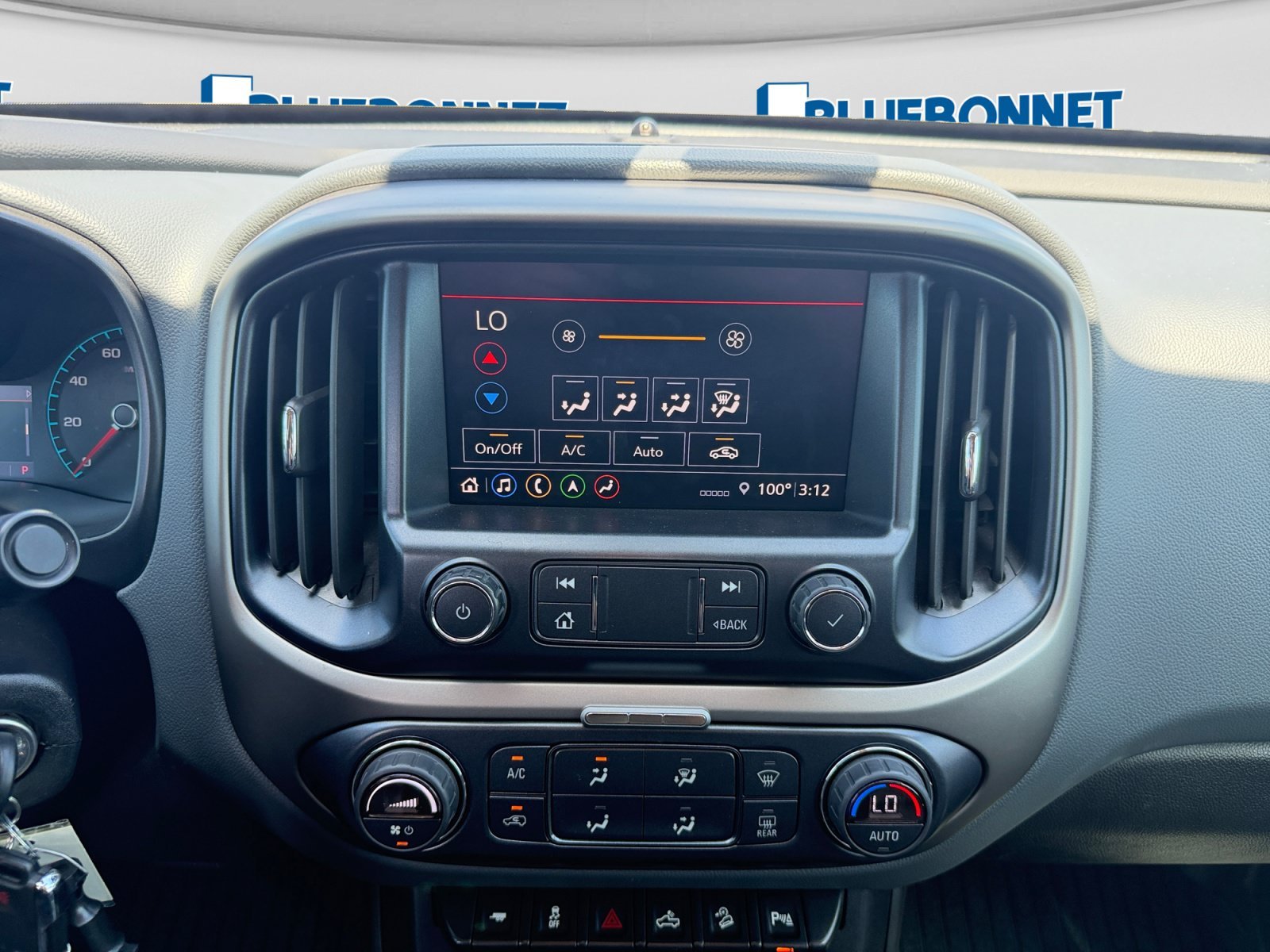 Used 2019 Black Chevrolet 4WD Z71 image 15