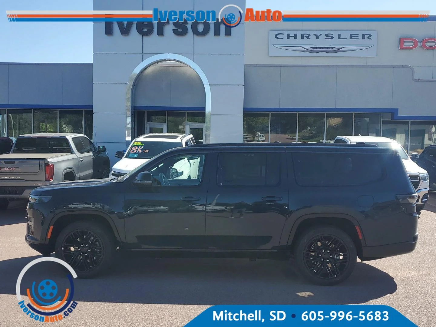New 2026 Fathom Blue Pearlcoat Jeep Limited Reserve image 1