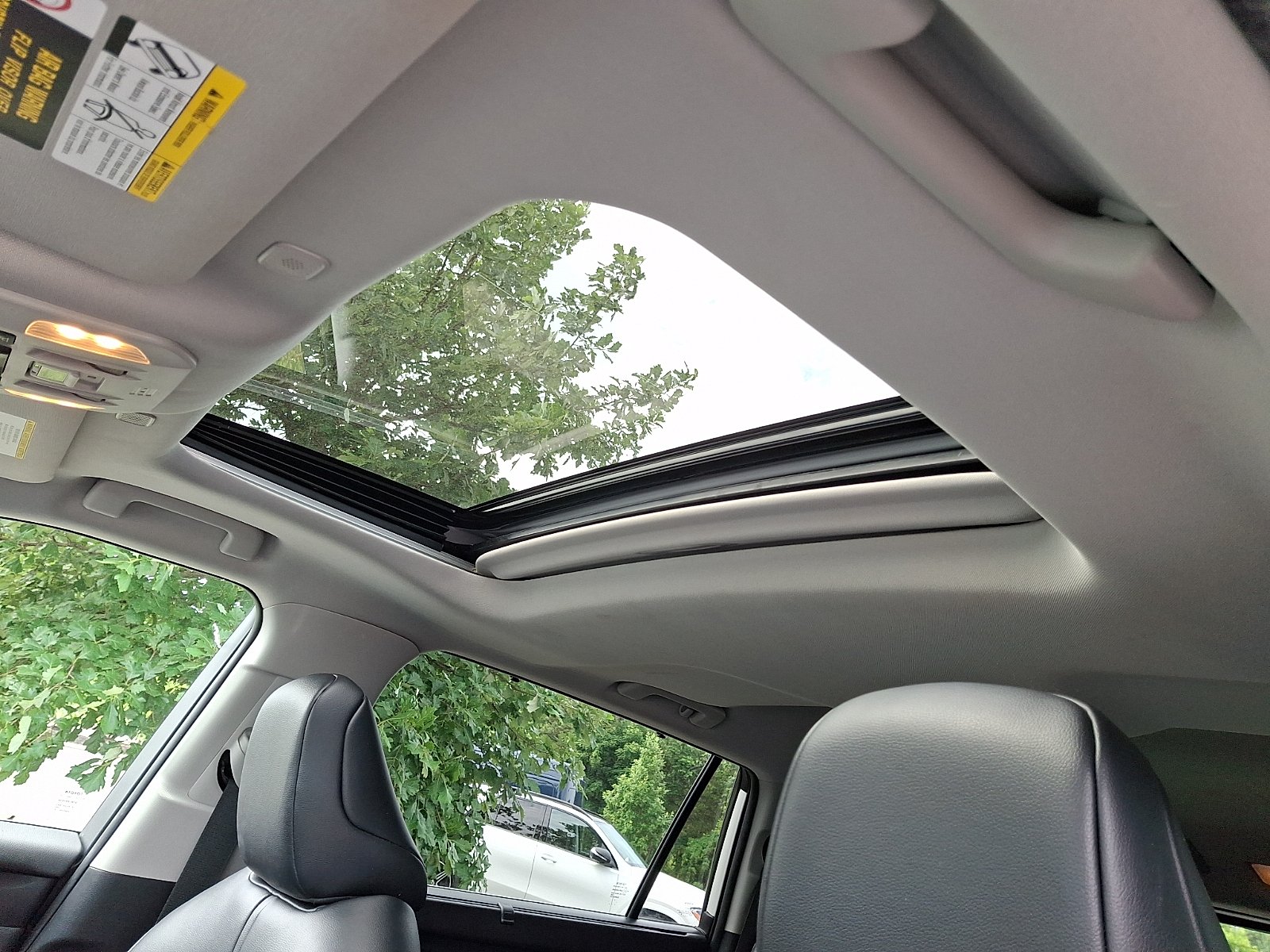Used 2023 Wind Chill Pearl - 089 Toyota XLE image 14