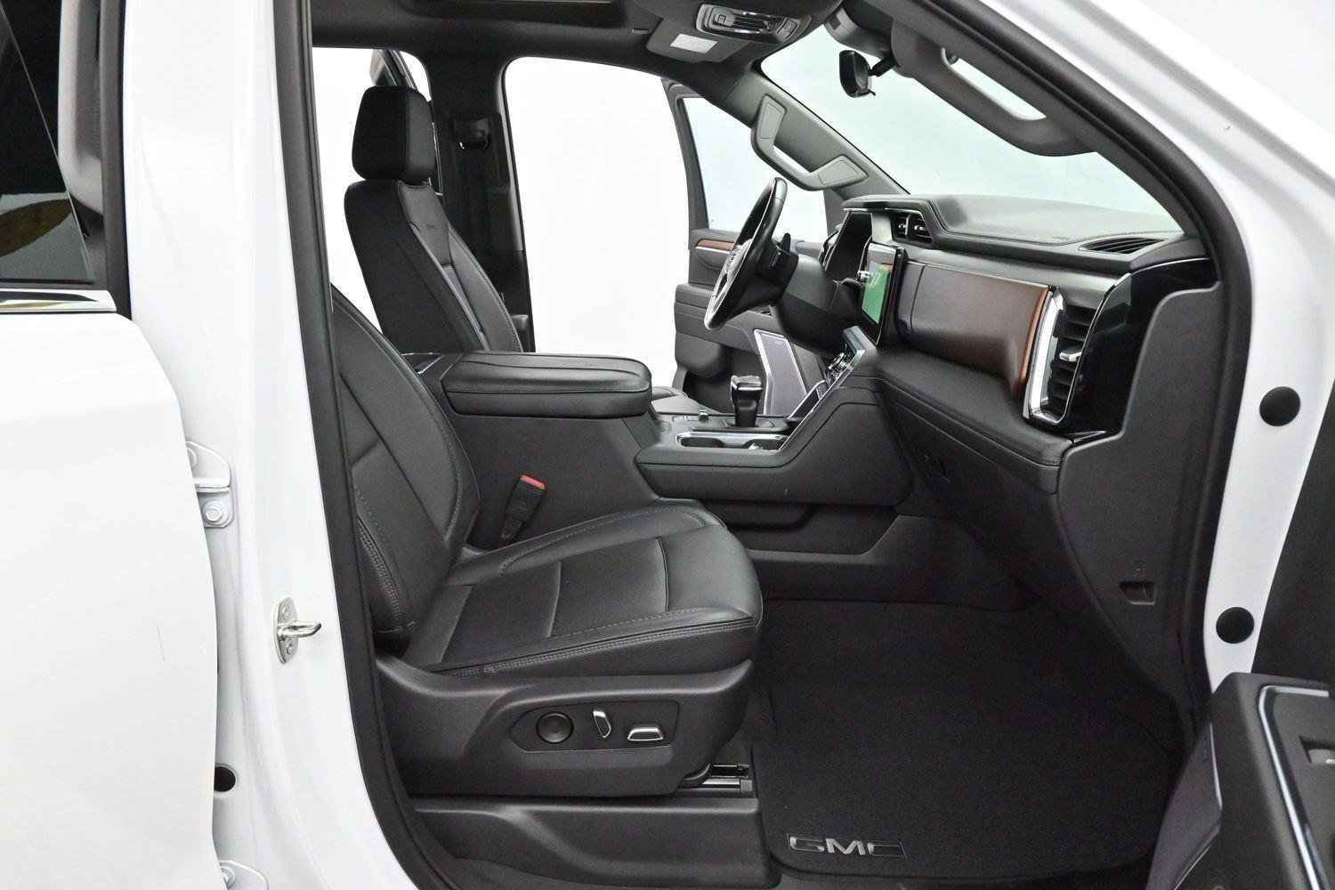 Used 2023 Summit White GMC Denali image 34
