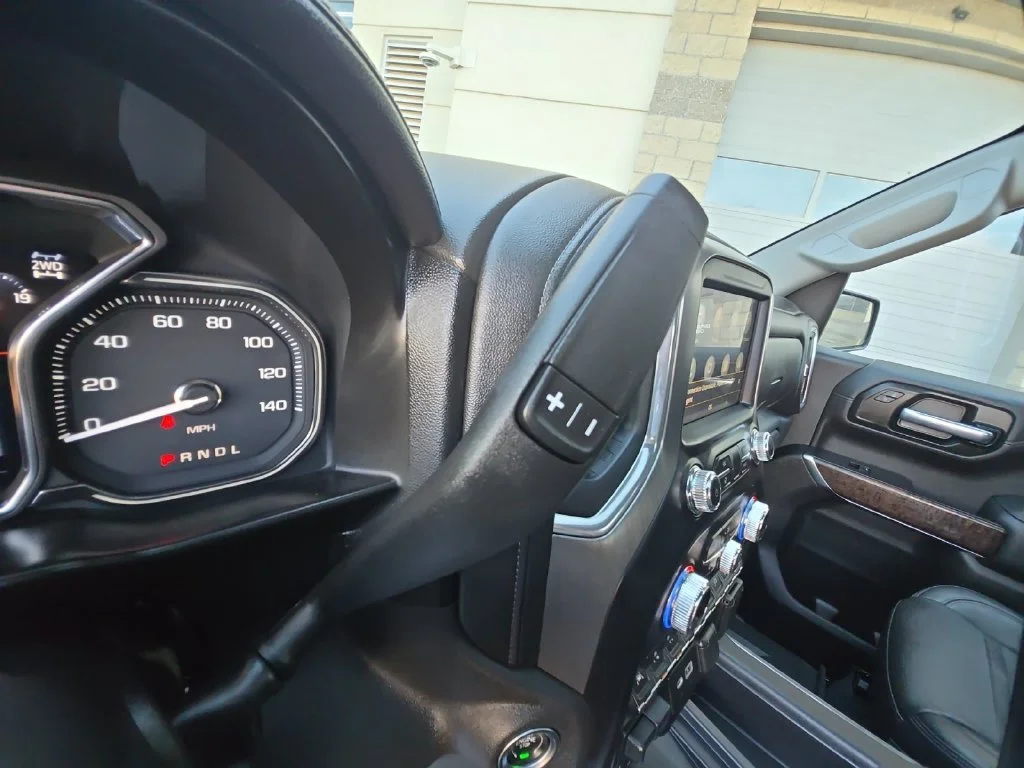 Used 2021 SATIN STEEL METALLIC GMC Denali image 24