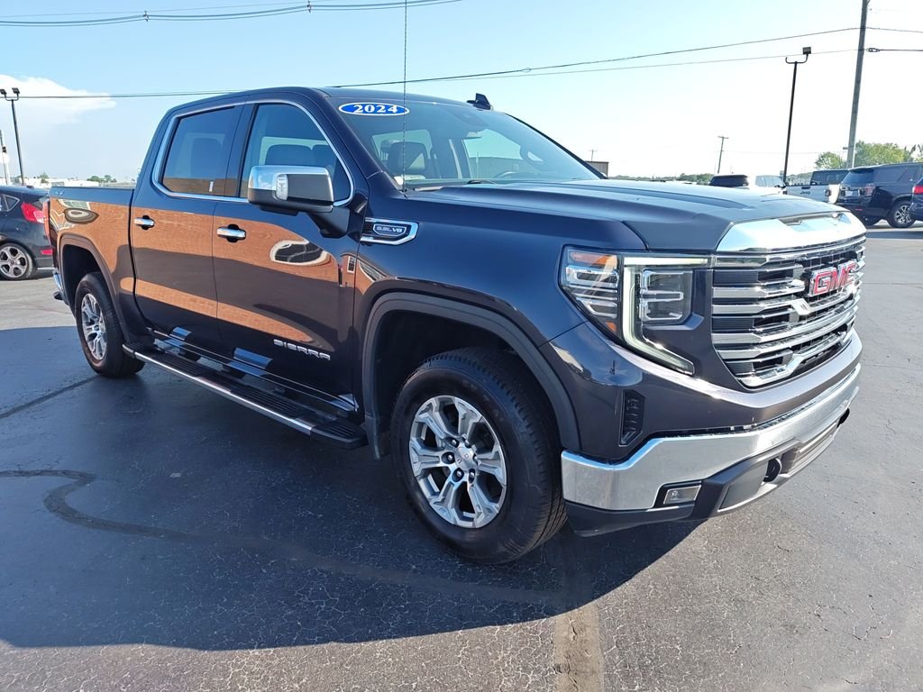 Used 2024 Silver GMC SLT image 7
