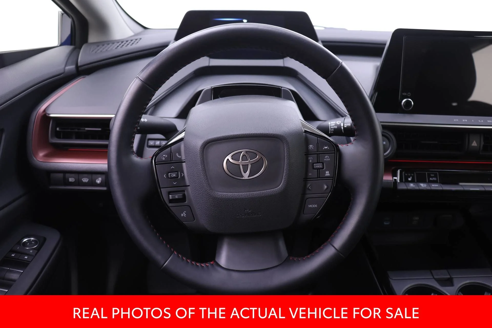 2024 Toyota Prius Prime XSE - Photo 14
