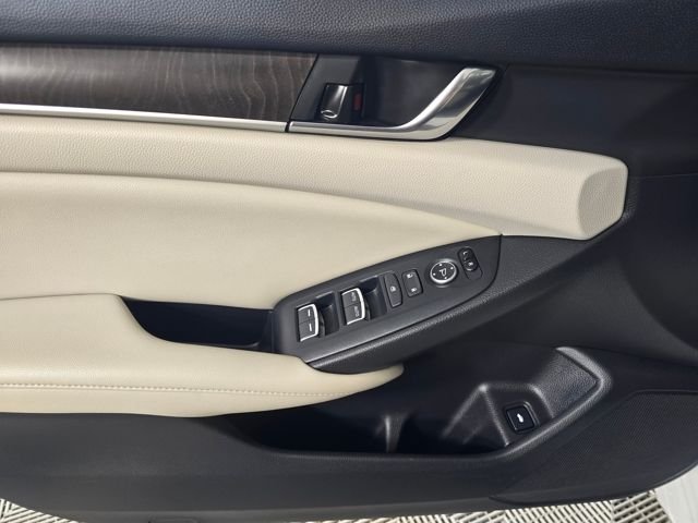 2019 Honda Accord Hybrid EX - Photo 16