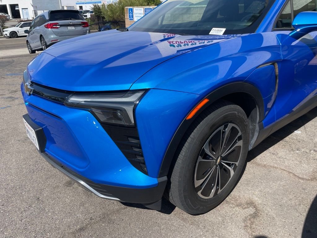 Used 2024 Riptide Blue Chevrolet LT image 2