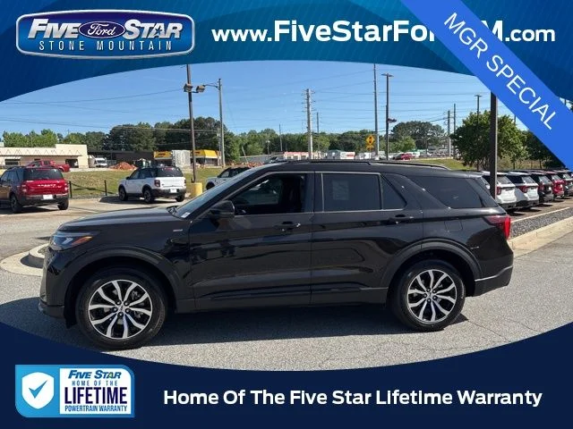 New 2026 Agate Black Metallic Ford ST-Line image 5
