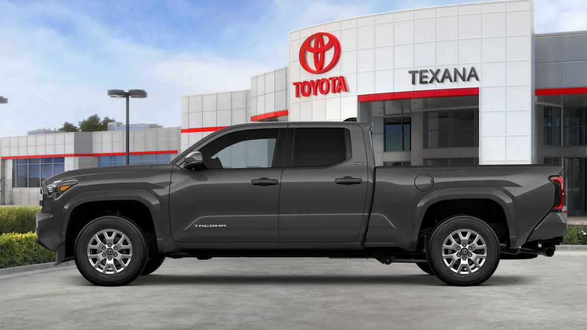 New 2026 Underground Toyota SR5 image 4