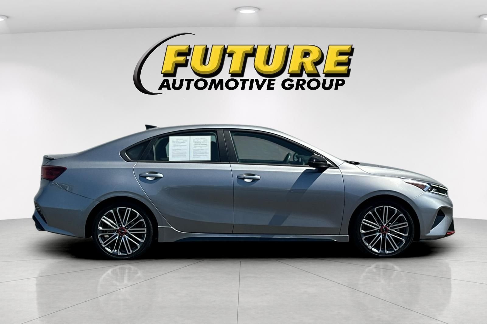 Used 2023 Gray Kia GT image 3