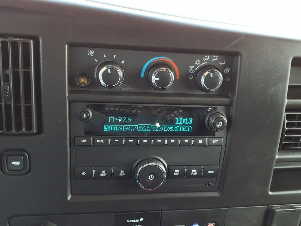 Used 2024 Summit White Chevrolet WT image 13