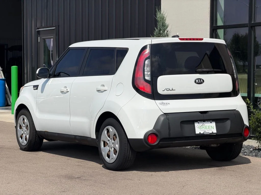Used 2014 White Kia Base image 3