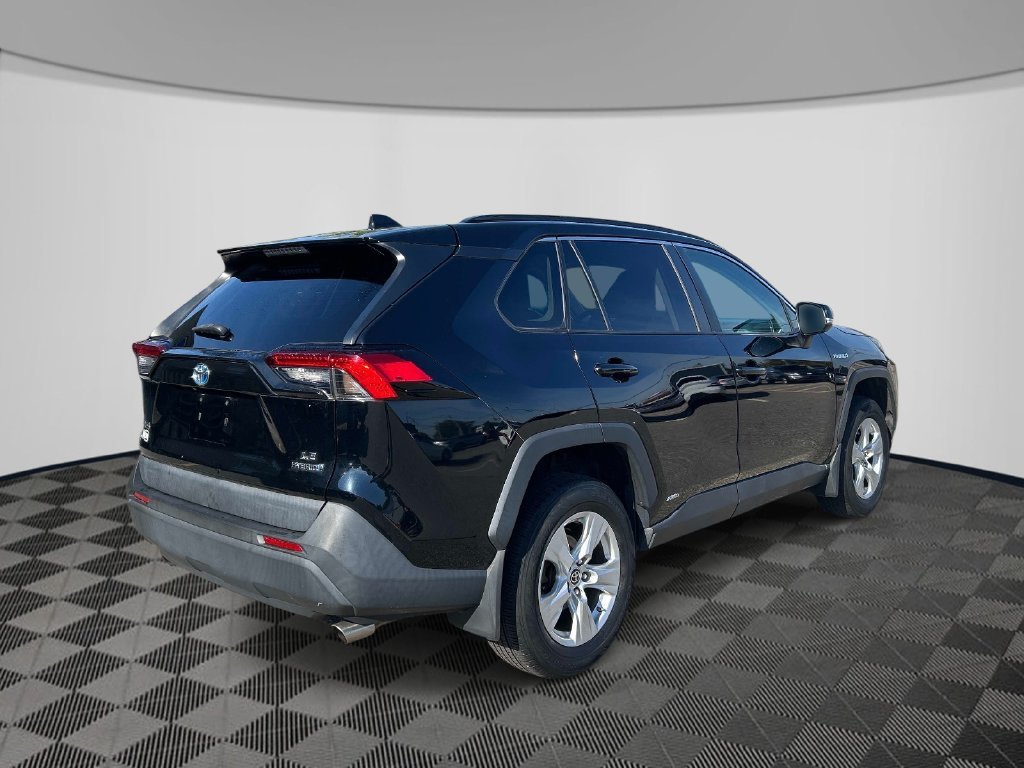 Used 2021 Black Toyota LE image 5