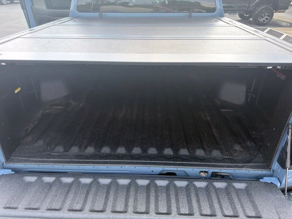 Used 2025 Azure Gray Metallic Ford XLT image 12