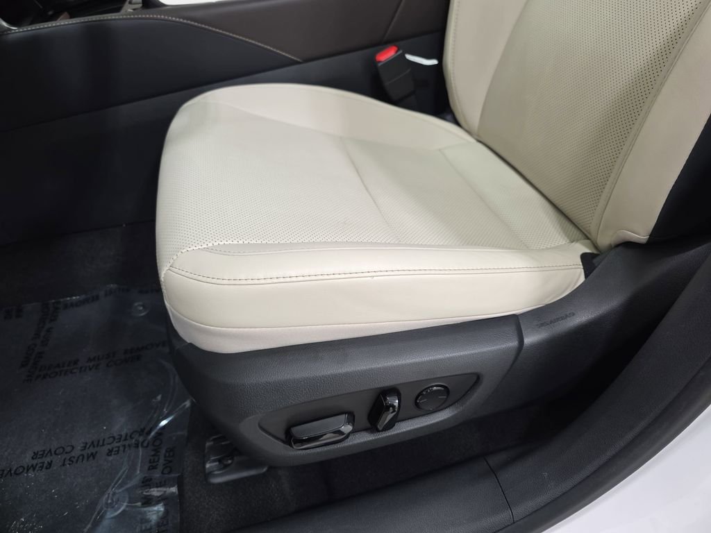 Used 2024 White Pearl Lexus 350 Premium image 29