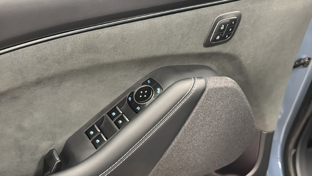 Used 2023 Vapor Blue Ford GT image 22