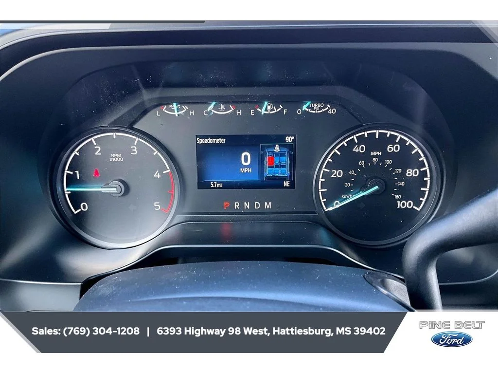 New 2026 Oxford White Ford F-250® XL image 15