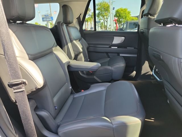 Certified Used 2025 Oxford White Ford Active image 21