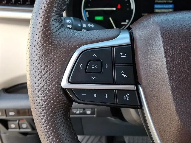 Certified Used 2023 CYPRESS Toyota  image 26