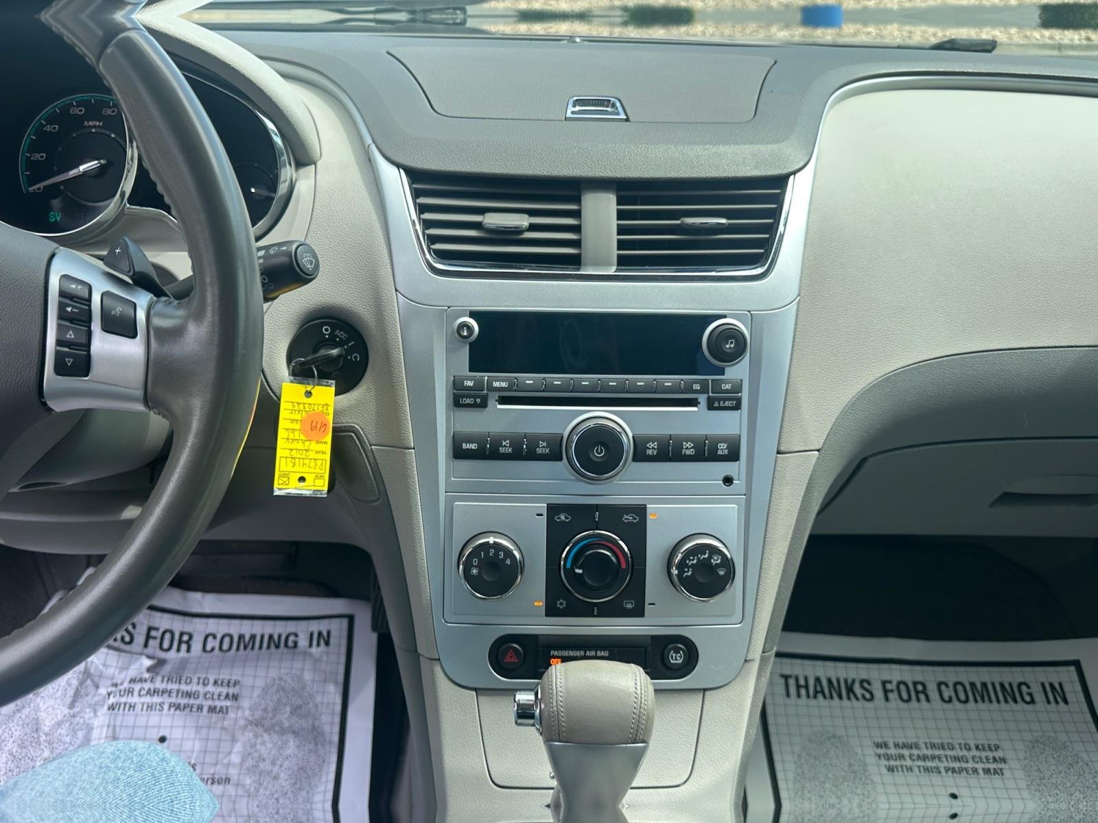 Used 2008 Silverstone Metallic Chevrolet LT w/2LT image 19