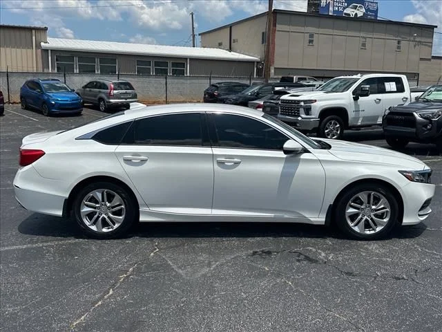 Used 2019  Honda LX image 12