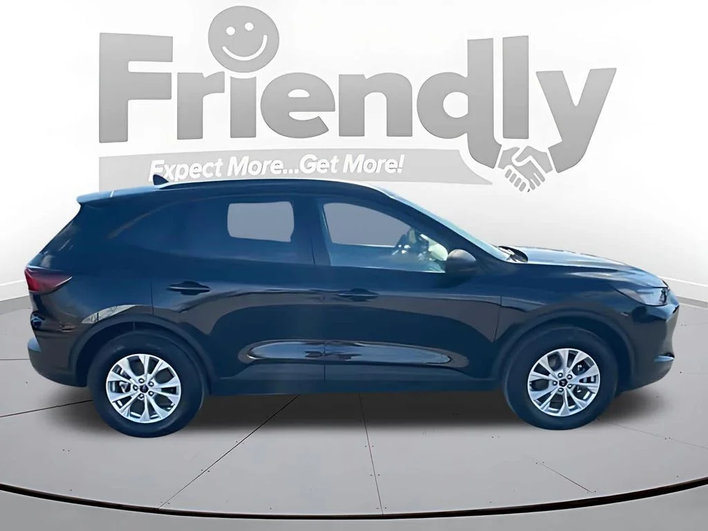 Used 2025 Black Ford Active image 4