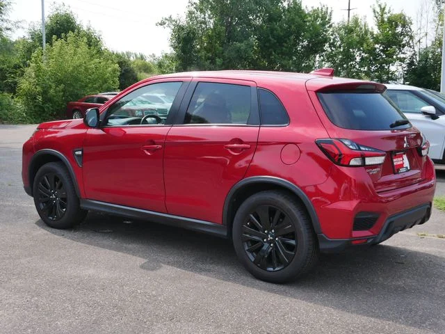 Used 2021 Red Mitsubishi 2.0 LE image 4