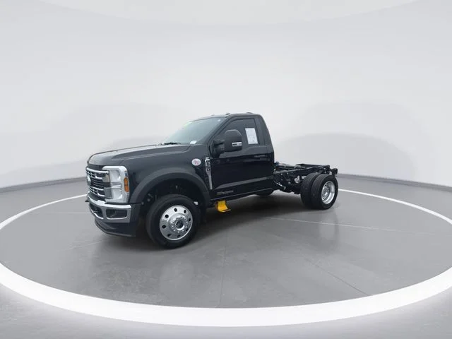 Used 2025 Black Ford XLT image 8