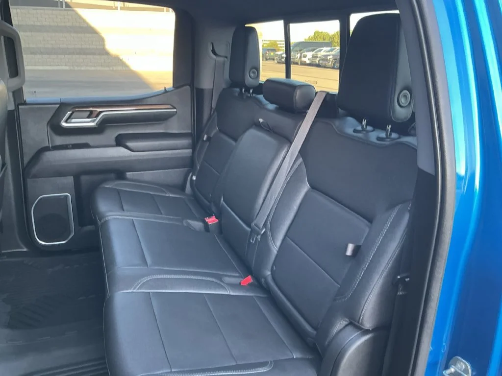 Used 2022 GLACIER BLUE METALLIC Chevrolet RST image 28