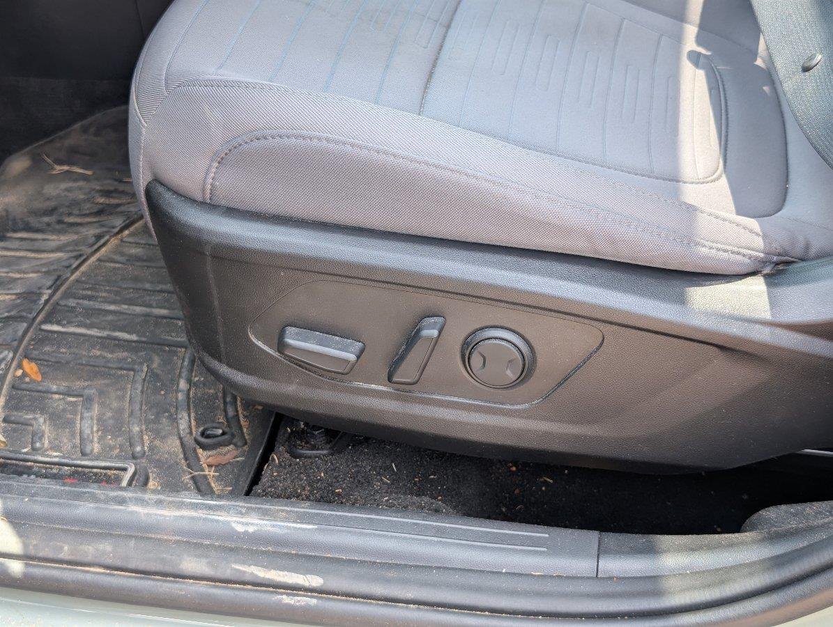 Used 2024 Sage Gray Hyundai SEL image 19